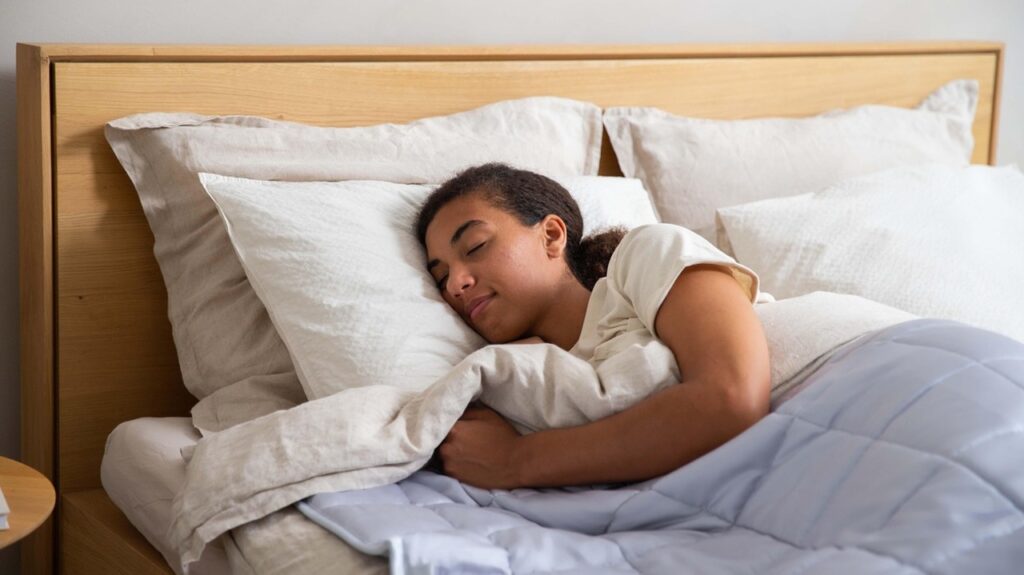 woman-8136123_1280_cropped